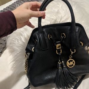 Black Michael Kors (Cross body)